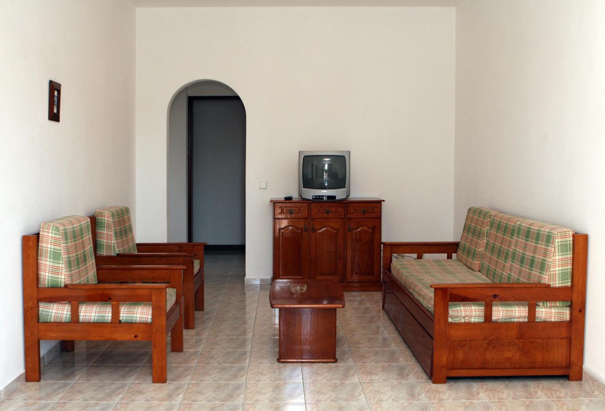 Apartamentos King'S Quarteira Room photo