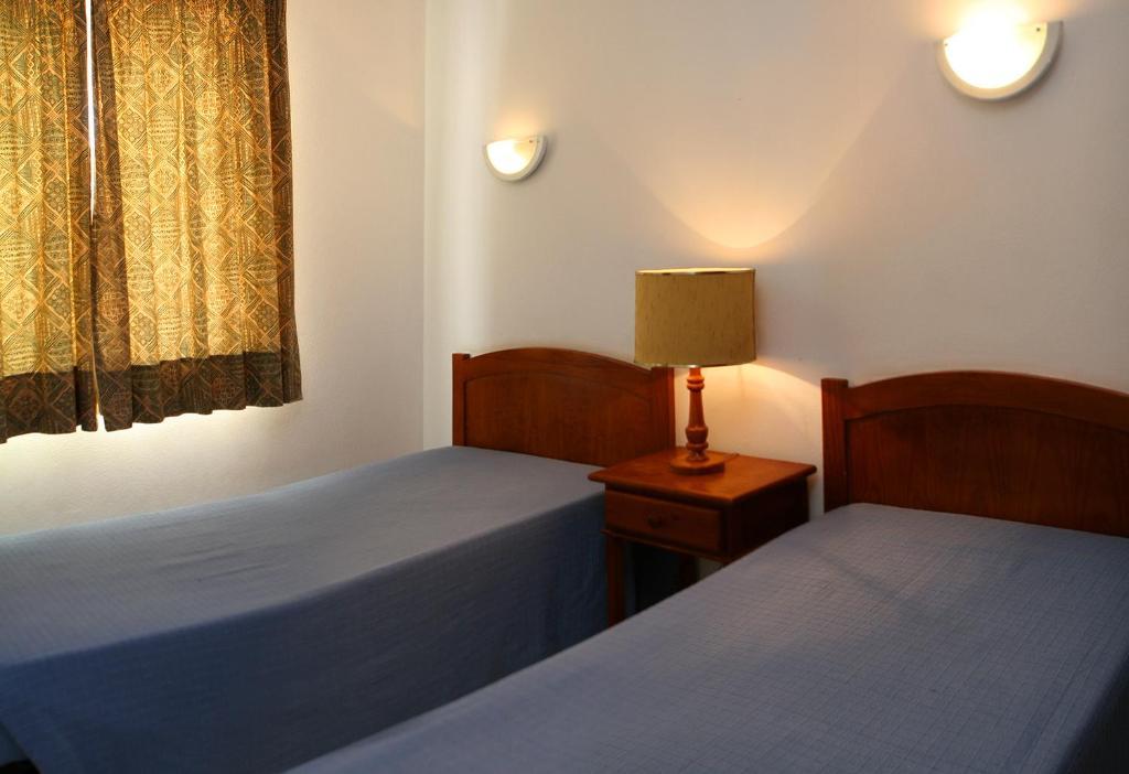 Apartamentos King'S Quarteira Room photo